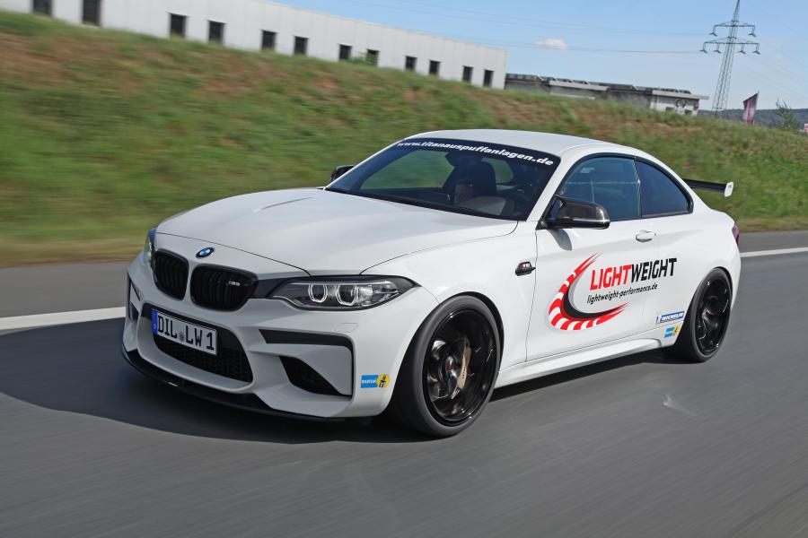 BMW M2 Coupe by Lightweight Performance (F87) 2016 года  (фото 9 из 42)